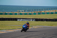 anglesey-no-limits-trackday;anglesey-photographs;anglesey-trackday-photographs;enduro-digital-images;event-digital-images;eventdigitalimages;no-limits-trackdays;peter-wileman-photography;racing-digital-images;trac-mon;trackday-digital-images;trackday-photos;ty-croes